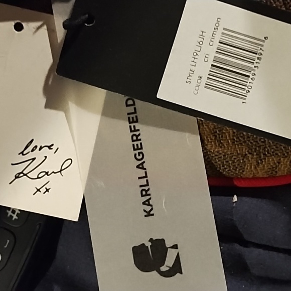 Karl Lagerfeld wristlet NWT - Picture 2 of 3